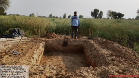 Pre Installed PhotoChhindra DeviHansraj